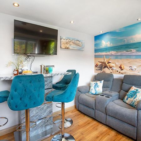 Seashells Villa Dunster Exterior photo